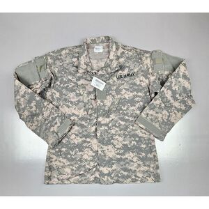 US Military Army Coat Size Med/Long‎ Combat Uniform Regular Digital Camo.  NWT